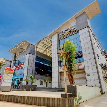Hotel O Sun Light Ahmedabad Exterior foto